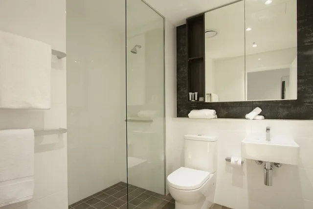 استوديو بشرفة، Silkari Suites Chatswood 2/2