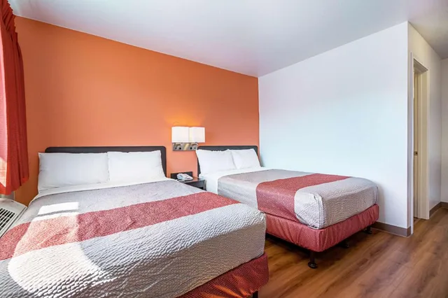 غرفة بسريرين مزدوجين، Motel6 Corpus Christi Northwest 3/8