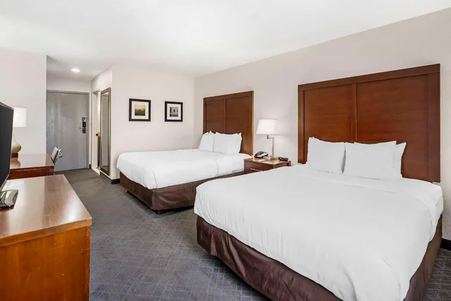 غرفة بسريرين كوين، Comfort Inn Splash Harbor 2/2