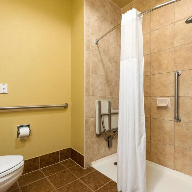 جناح بسرير كينج لذوي الإعاقة، Best Western Plus Portland 2/3