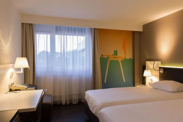 غرفة قياسية بسريرين منفصلين، Postillion Hotel Dordrecht 4/4