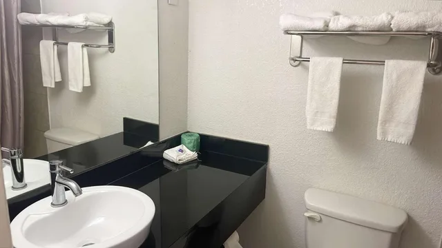 غرفة رباعية، Motel6 Wichita Falls, TX - North 3/10