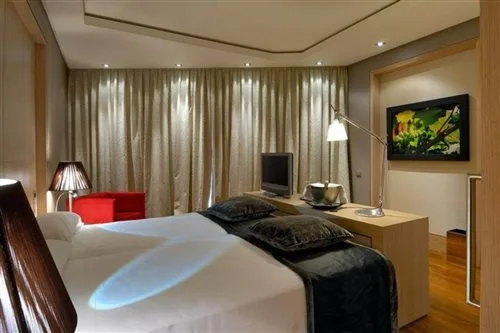 Room, Single, Double or Twin Bed، Vincci Frontaura 1/3