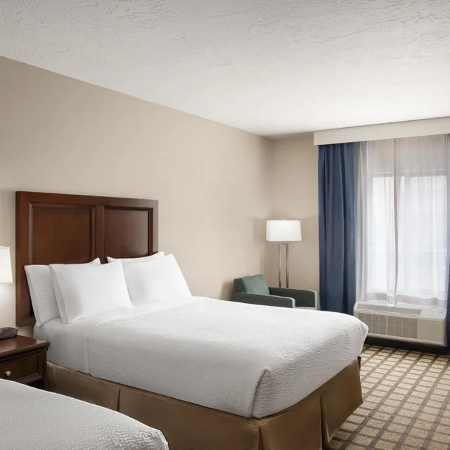 غرفة قياسية بسرير كوين لذوي الإعاقة، Garner Hotel Page - Lake Powell Area By IHG 2/10