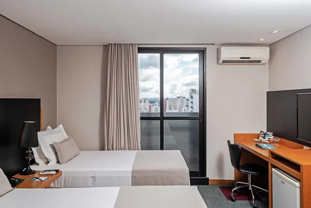 غرفة عائلية ثلاثية بسرير مزدوج وسرير فردي، Slaviero Hotel Curitiba Batel 10/10