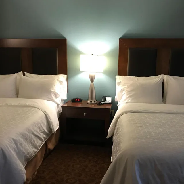 جناح بثلاثة أسرّة بغرفتي نوم، Holiday Inn Express Hotel And Suites St Cloud 2/6