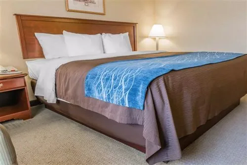 غرفة بسرير مزدوج، Rodeway Inn Mercer I-80 3/3