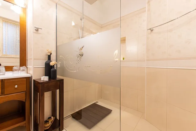 غرفة ديلوكس بسرير كوين، Unique Luxury Rooms 5/5