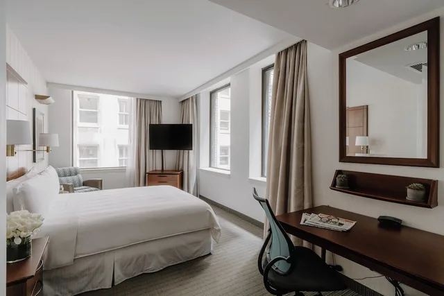 غرفة قياسية بسرير كينج، Club Quarters Central Loop 4/6