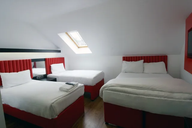غرفة سوبيريور عائلية، easyHotel Newcastle City Centre 4/8