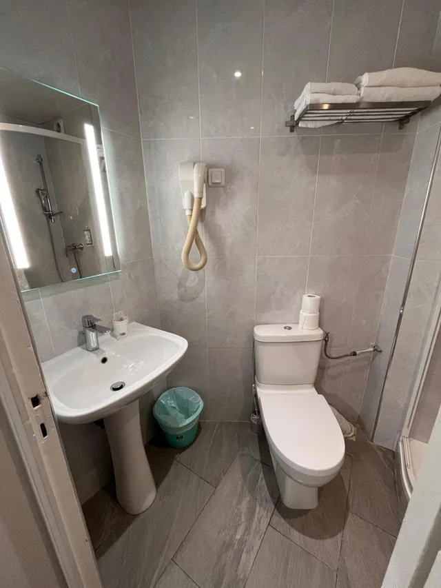 غرفة مفردة، Hipotel Paris Voltaire Bastille 10/20