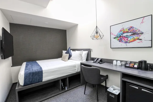 غرفة ديلوكس بسرير كوين، The Viv Hotel Wellington 6/8