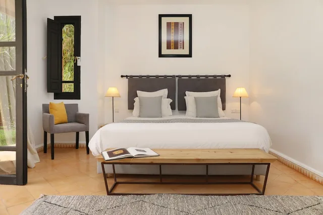 غرفة سوبيريور ثلاثية بسرير كينج، Villa Al Assala La Palmerale 10/10