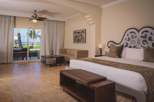 جناح جونيور بإطلالة على البحر، Majestic Colonial Punta Cana - All Inclusive 1/2