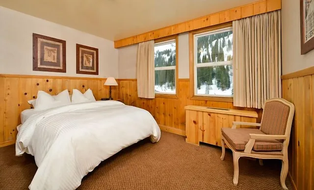 Alpine, Queen Bed, Private Bathroom، Alta Peruvian Lodge 1/3