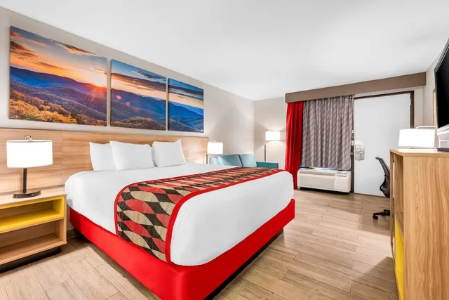 غرفة بسرير كينج، Days Inn by Wyndham Hoover Birmingham 5/10