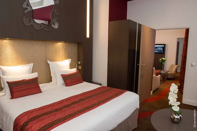 جناح تنفيذي، Hotel Francois Premier Cognac Centre 1/1