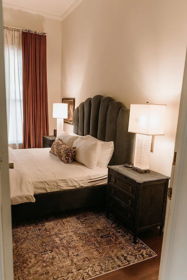 جناح سوبيريور بسريرين كينج، The Crystal River Inn 4/6