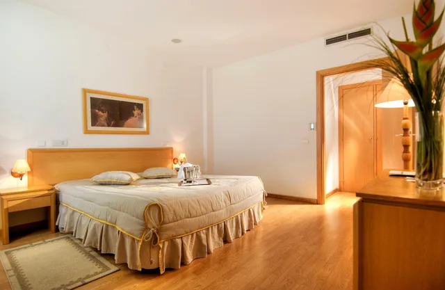 جناح، Eurosol Alcanena 7/9