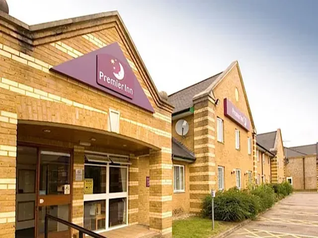 غرفة مفردة بسرير مزدوج، Premier Inn Pontypool 1/2