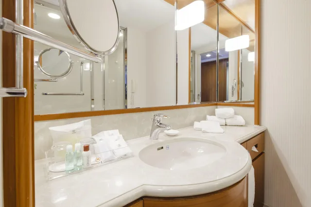 غرفة ثلاثية بإطلالة، Sheraton Grande Tokyo Bay Hotel 2/2