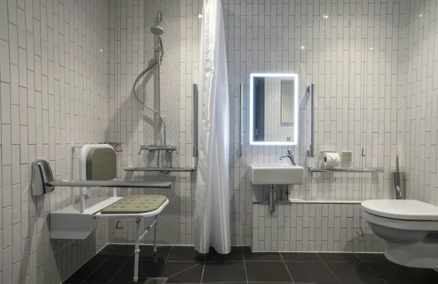 غرفة مزدوجة لذوي الإعاقة، Point A Hotel Dublin Parnell Street 2/2
