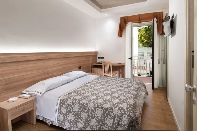 غرفة كلاسيكية بسرير مزدوج، Hotel Estense 1/6