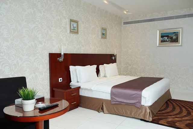 استوديو ديلوكس بسرير كينج، فندق جراند ميرال(Mayral Grand For Hotel Apartments) 2/10