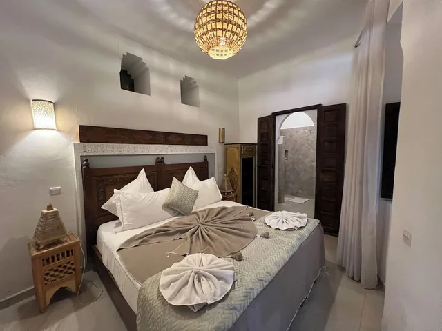 غرفة عائلية بثلاثة أسرّة بحمام خاص، Riad Jnan el Cadi 3/10
