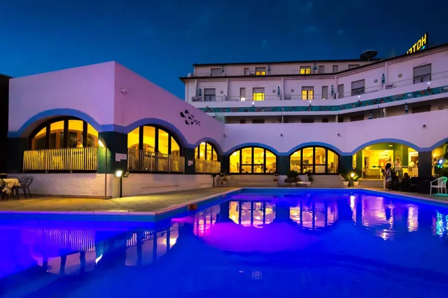غرفة تُحدَّد عند الوصول، Hotel Poseidon 1/1