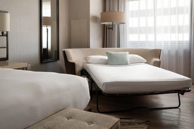 غرفة ركنية بسرير كينج، Salt Lake City Marriott City Center 4/4
