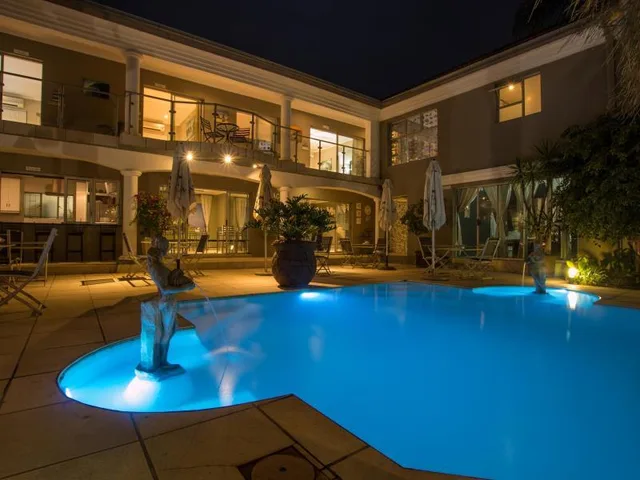 جناح شهر العسل بغرفة نوم واحدة، Cocomo Guesthouse Spa And Conference Centre 2/2