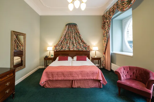 جناح جونيور بسريرين منفصلين بشرفة مع أريكة، Hotel Liberty Prague 1/7