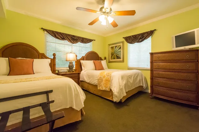 جناح بسريرين مزدوجين بغرفة نوم واحدة، Tropical Beach Resorts 6/10