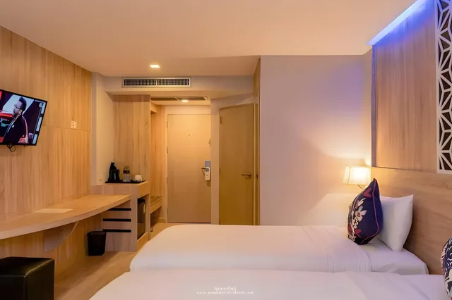 غرفة ديلوكس بسرير كوين، Rodina Beach Hotel 1/2