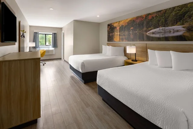 غرفة بسريرين كوين، Days Inn by Wyndham Moosic 2/5