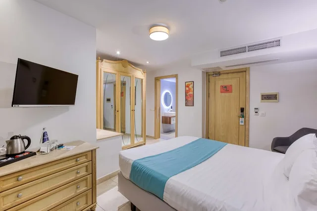 Inner, Double Bed, No Balcony، Solana Hotel & Spa 3/10