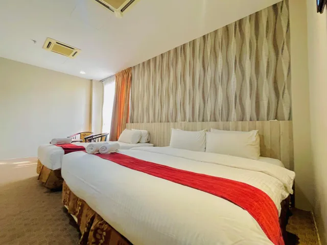 جناح بسرير كينج وسرير فردي، La Boss Hotel 1/2