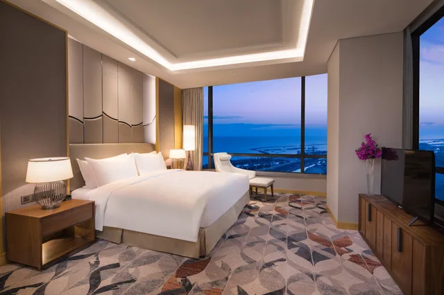 جناح بسرير كينج بإطلالة على البحيرة بغرفة نوم واحدة، HOLIDAY INN SUZHOU TAIHU LAKE 1/3