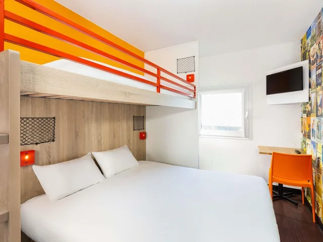 Tande, Double Bed, Shared Bathroom، hotelF1 La Rochelle Angoulins 1/7