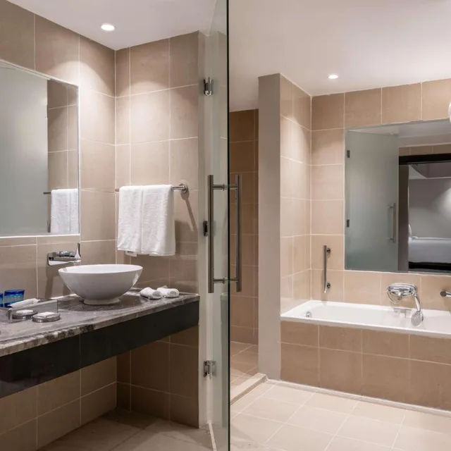 Presidential, Suite, Lagoon View, Lounge Access، Radisson Blu Anchorage Hotel 5/5