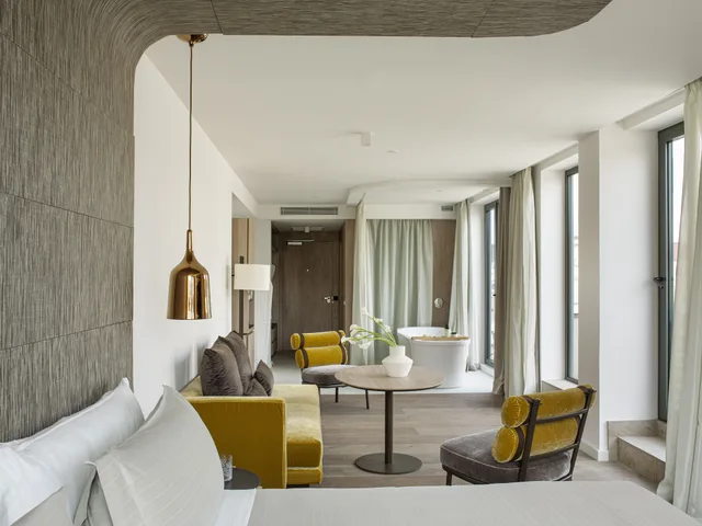Sagrada Familia, Me, Studio, Suite, Hot Tub, Terrace، ME Barcelona 2/6