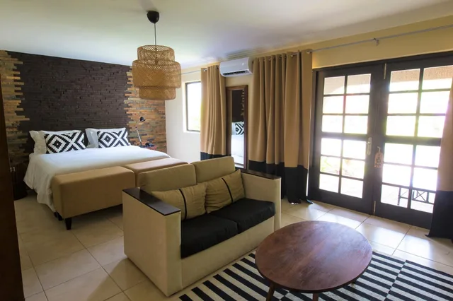 Suite, Double Bed, Pool Side، Omali Sao Tome 1/2