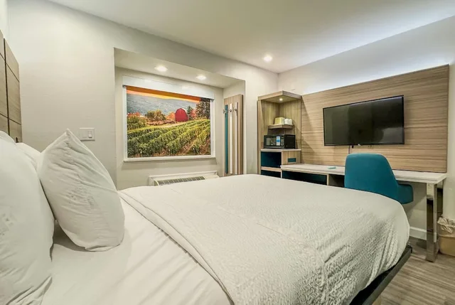 غرفة بسرير كوين، Baymont by Wyndham Henrietta/Rochester 6/10