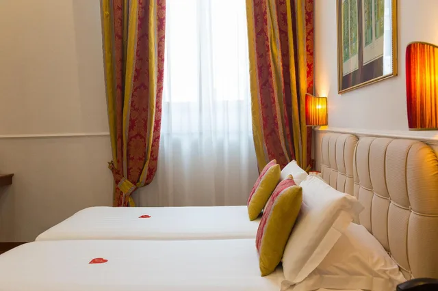 غرفة ثلاثية، Hotel Milton Roma 3/5