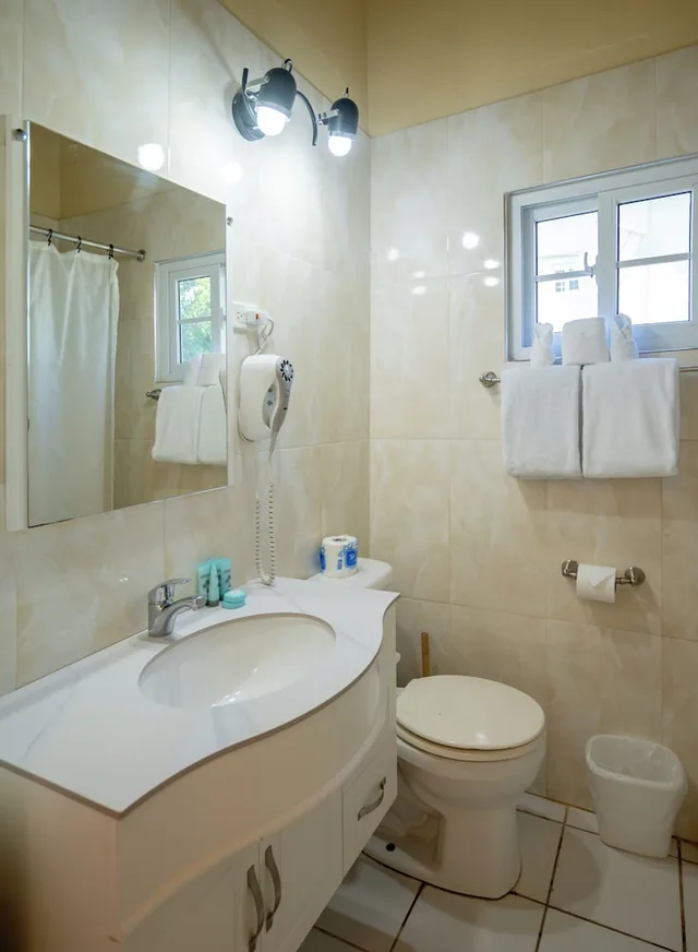 فيلا بسريرين منفصلين بإطلالة على الحديقة بغرفتي نوم، Sunset Resort 3/5