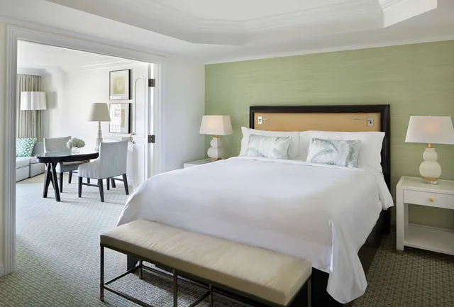جناح تنفيذي بسرير كينج بإطلالة على الحديقة، Waldorf Astoria Monarch Beach 1/2
