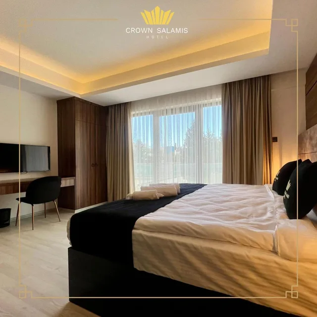 غرفة قياسية بسرير مزدوج، Crown Salamis Hotel 1/1