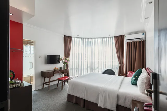 غرفة ديلوكس بسرير مزدوج، Dinh Hotel 2/4