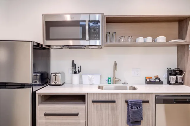 جناح استوديو بسريرين كوين بحوض استحمام لذوي الإعاقة، Home2 Suites by Hilton Smithfield Selma 9/9